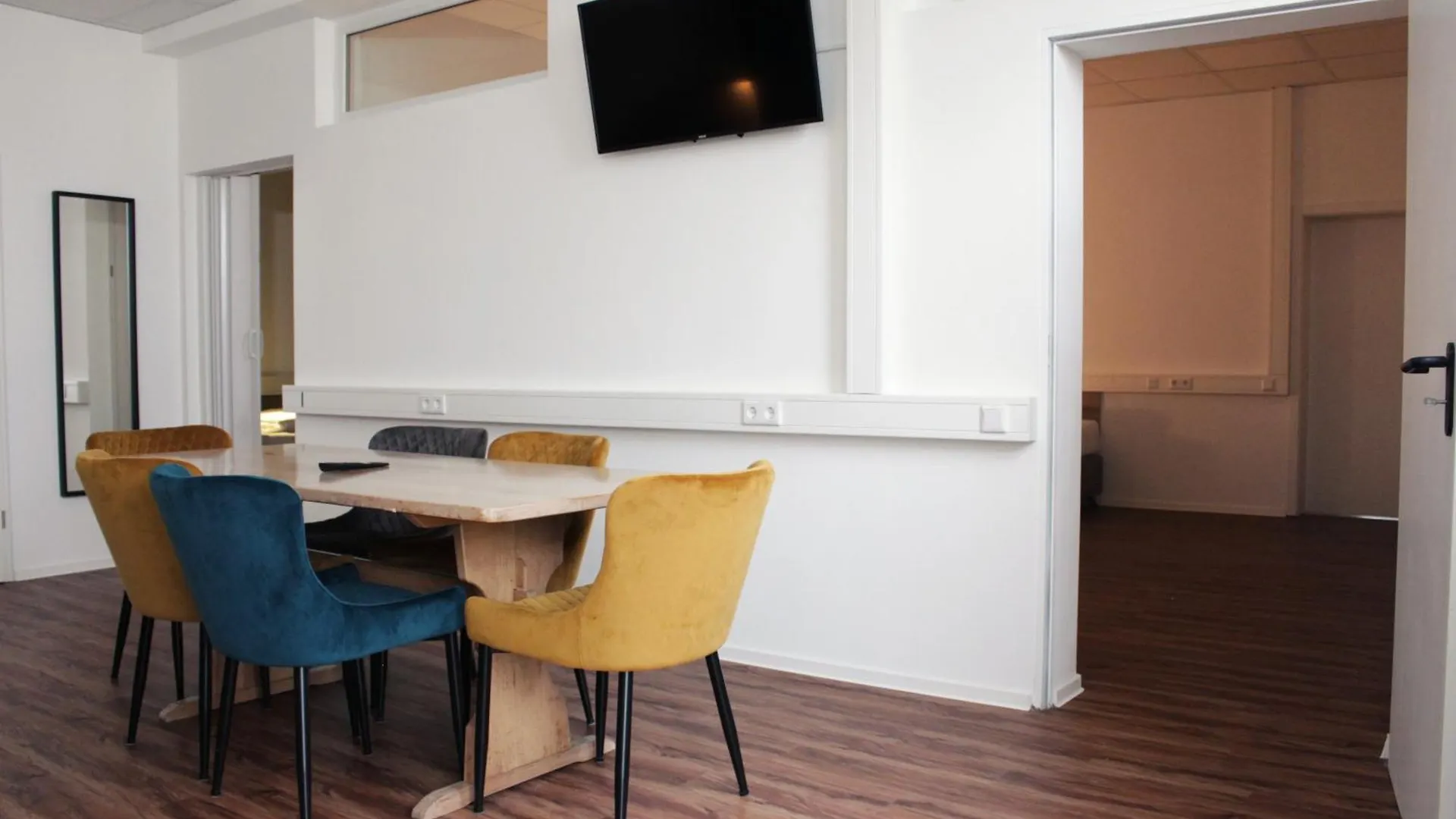 Hive Apartments - Direkt An Der Hannover Messe 0*,  Tyskland
