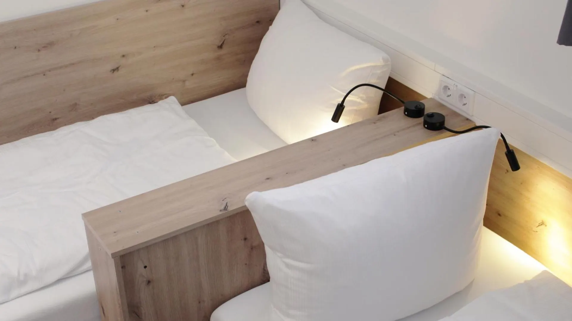 Hive Apartments - Direkt An Der Hannover Messe 0*,  Tyskland